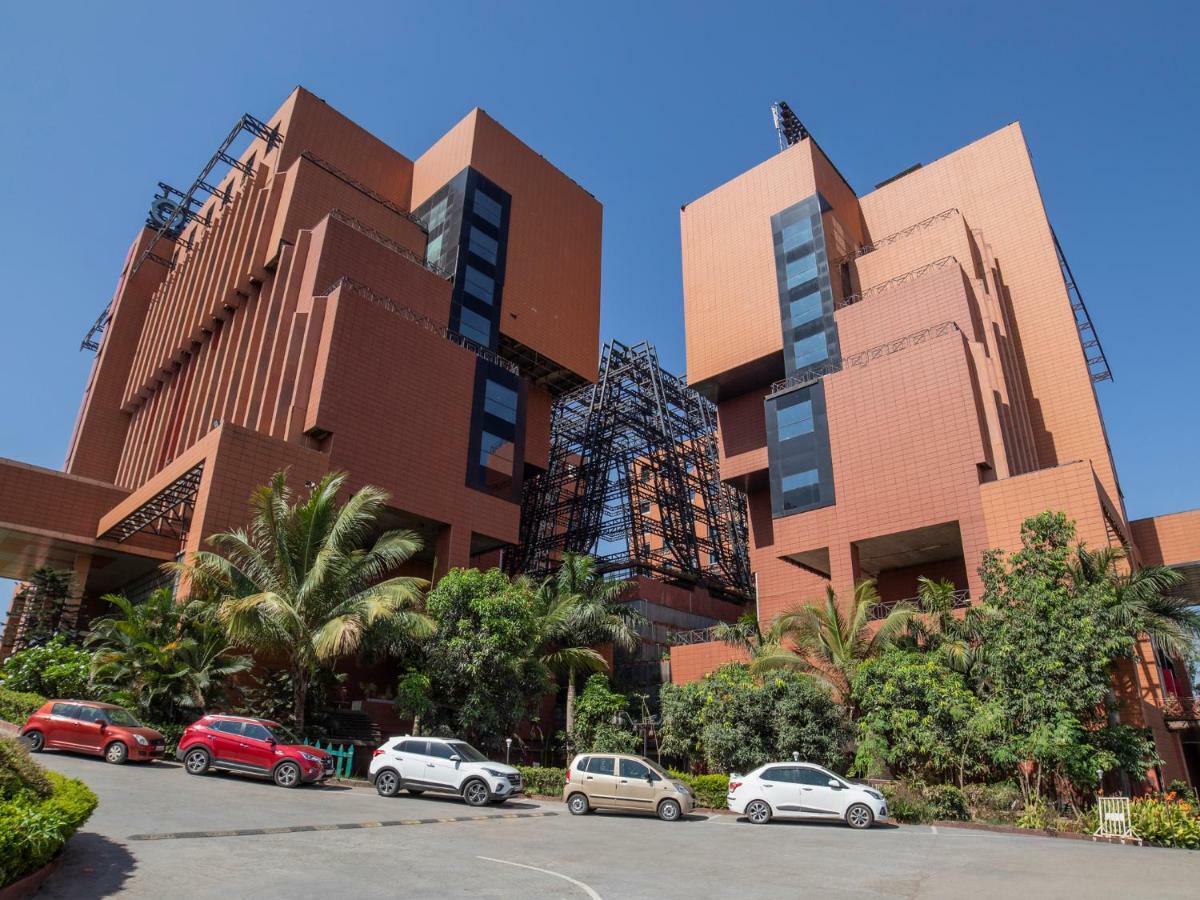 The Orchid Hotel Hinjewadi Pune Eksteriør bilde The National University of Singapore