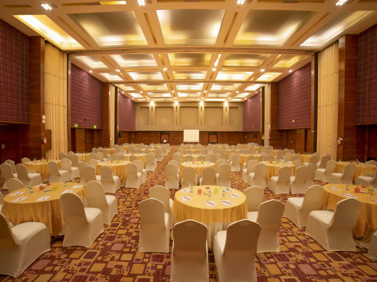 The Orchid Hotel Hinjewadi Pune Eksteriør bilde The Grand Ballroom